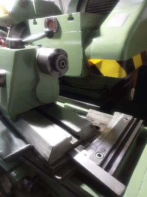 0.2um की सतह मोटाई और प्रसंस्करण क्षमता के लिए ऊर्ध्वाधर पीसने की मशीन-Z860